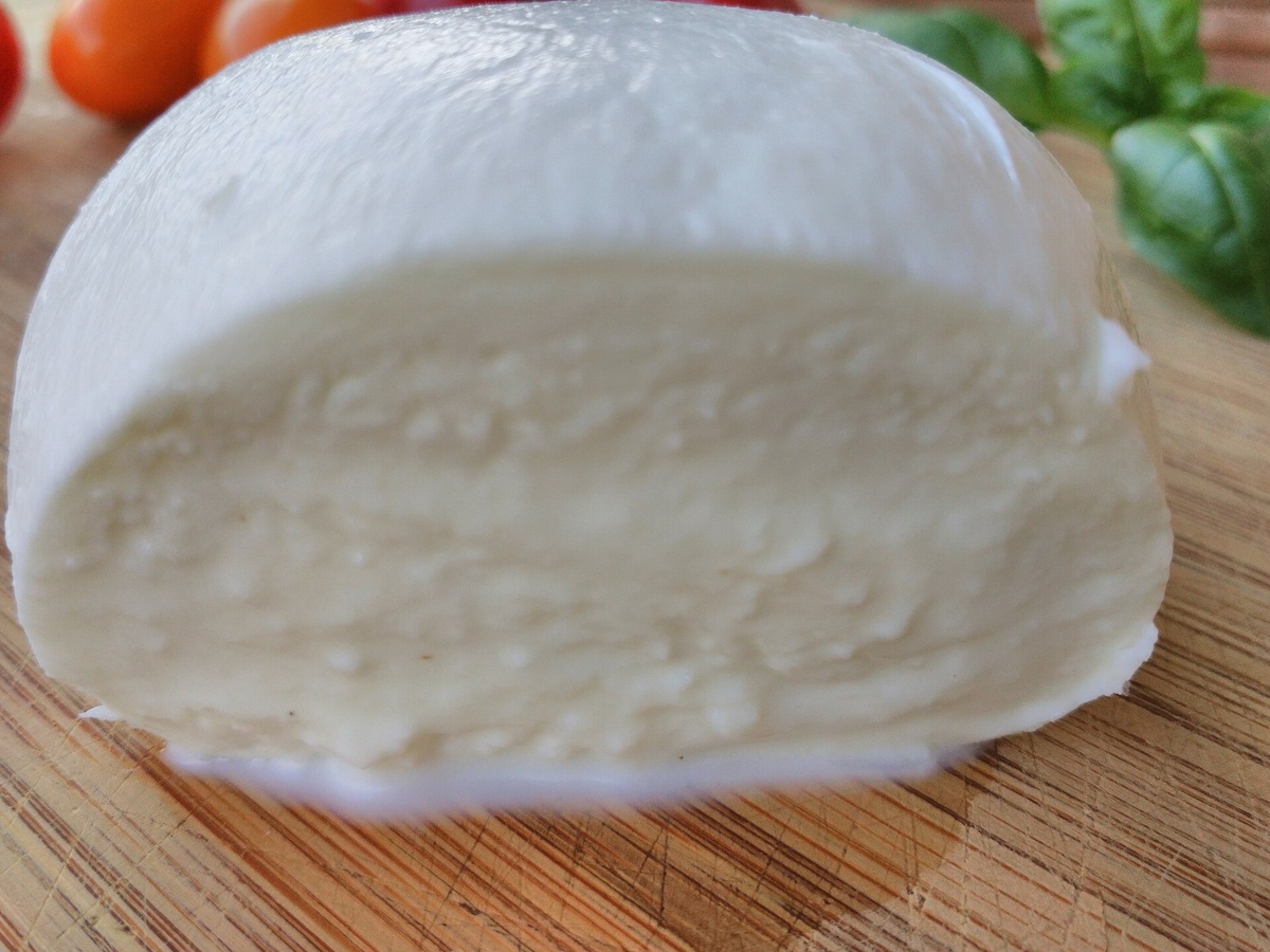 Mozzarella di Bufala Campana DOP